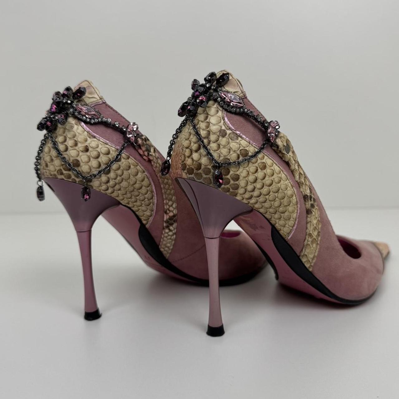 El Dantes Pink Pointed Heels